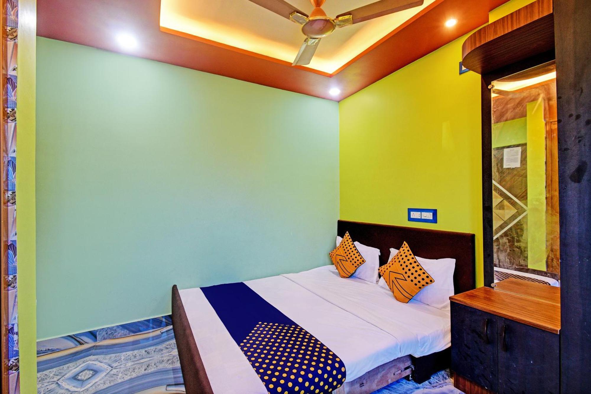 Collection O Biswas Global Group Hotel Kolkata Bagian luar foto