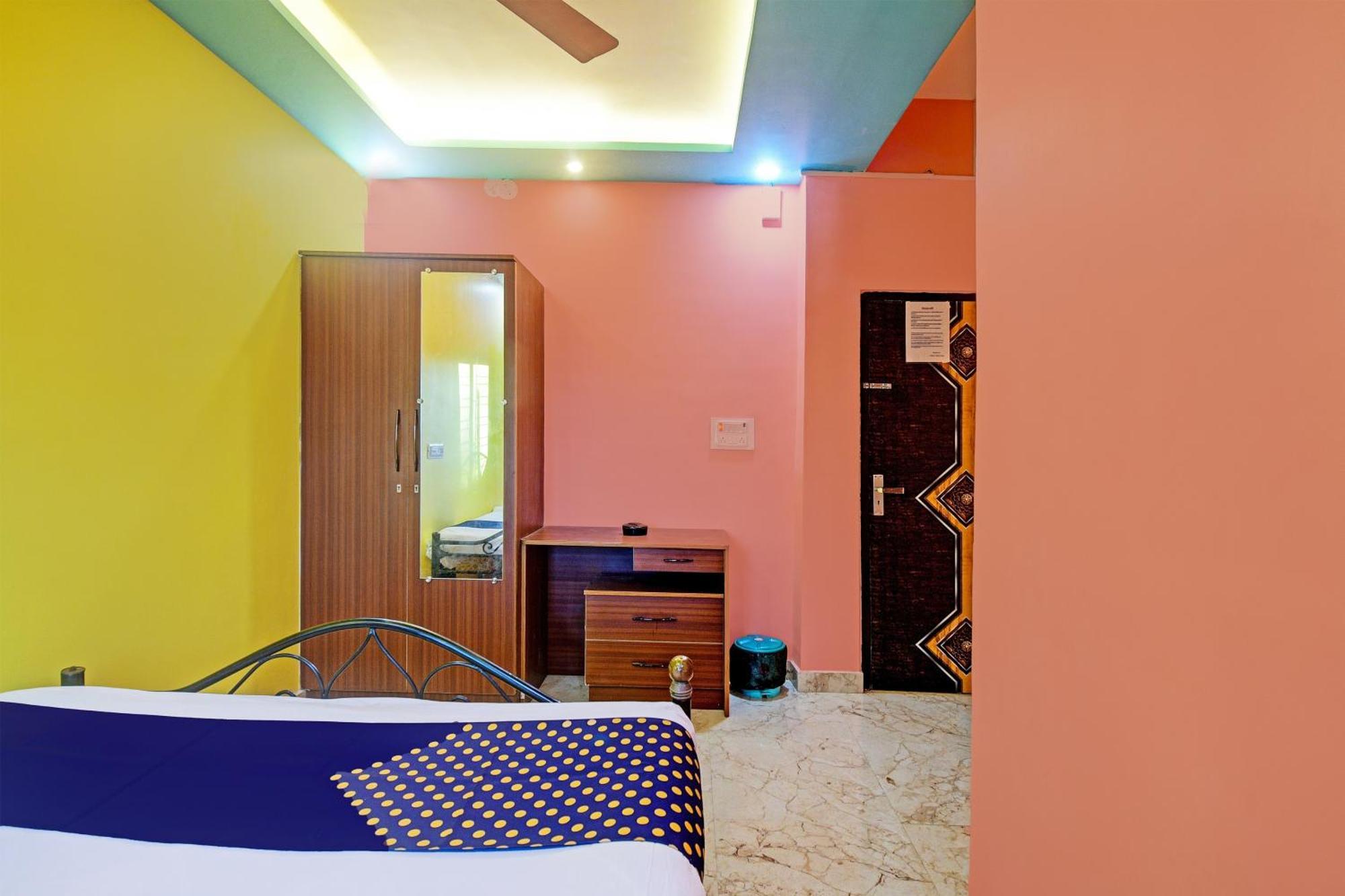 Collection O Biswas Global Group Hotel Kolkata Bagian luar foto